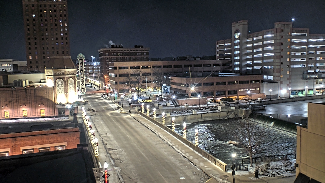 Thumbnail for current weather camera view from City of Aurora IL in Aurora, Illinois