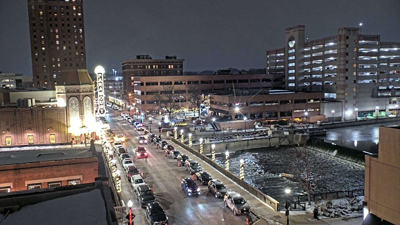 Thumbnail for current weather camera view from City of Aurora IL in Aurora, Illinois