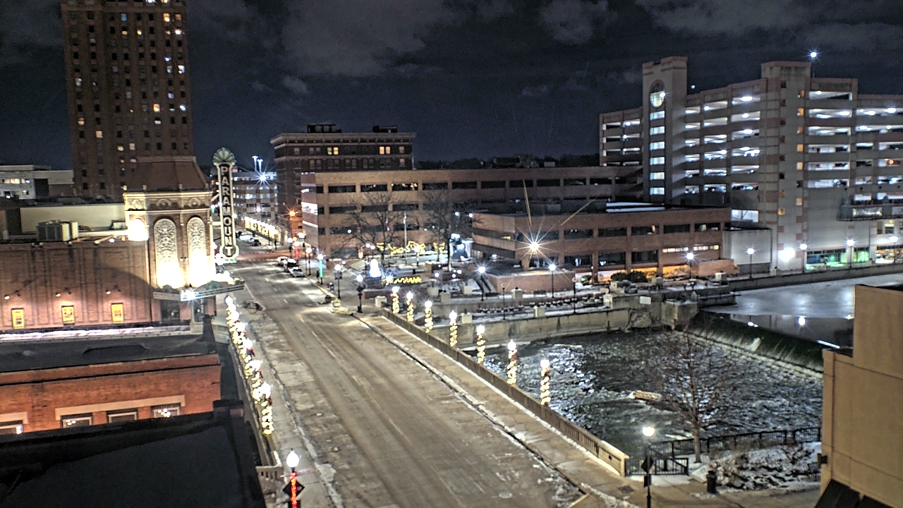 Thumbnail for current weather camera view from City of Aurora IL in Aurora, Illinois