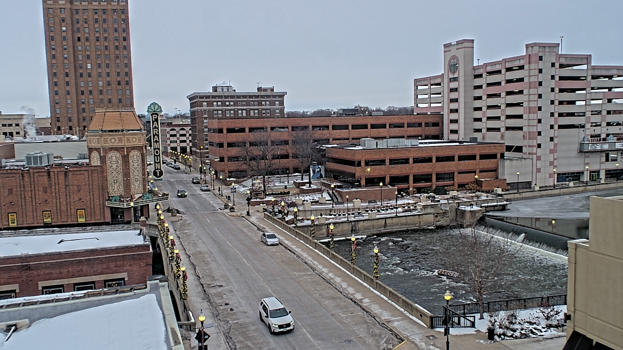 Thumbnail for current weather camera view from City of Aurora IL in Aurora, Illinois