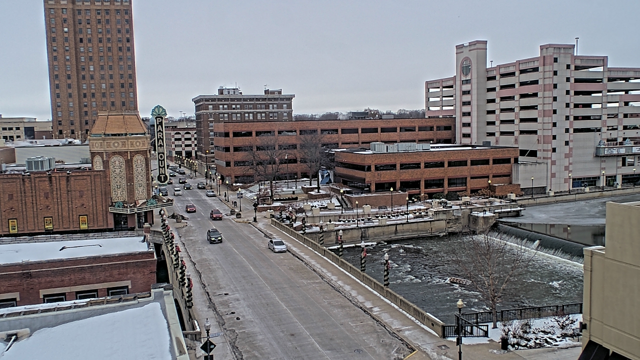 Thumbnail for current weather camera view from City of Aurora IL in Aurora, Illinois