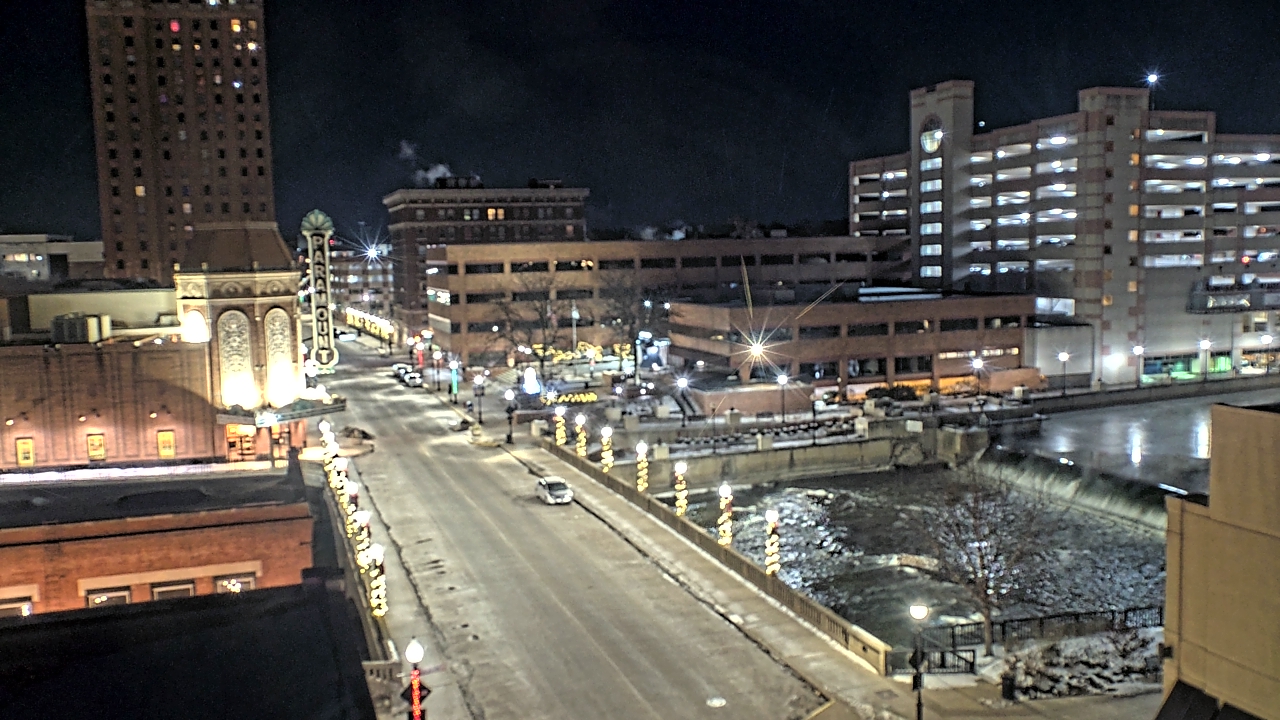 Thumbnail for current weather camera view from City of Aurora IL in Aurora, Illinois