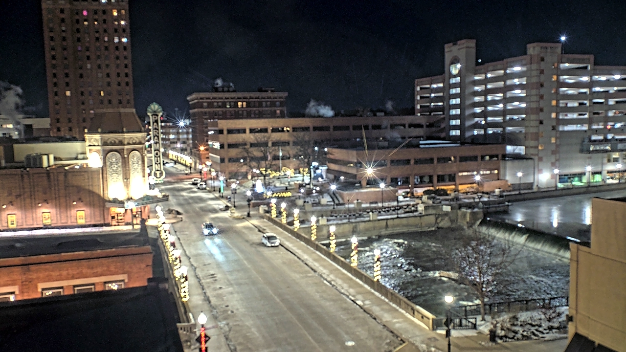 Thumbnail for current weather camera view from City of Aurora IL in Aurora, Illinois