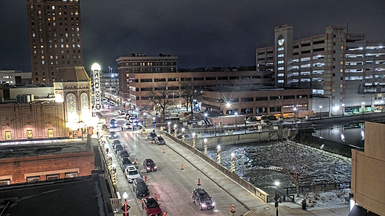 Thumbnail for current weather camera view from City of Aurora IL in Aurora, Illinois