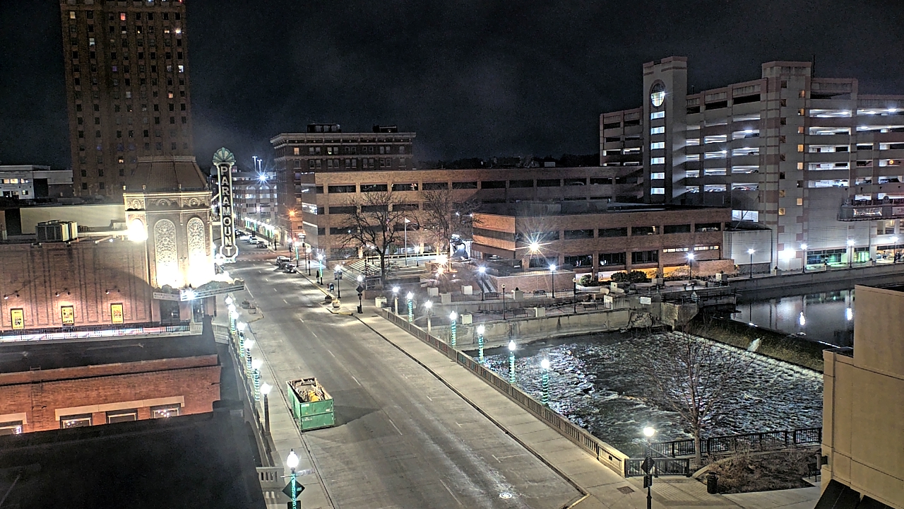 Thumbnail for current weather camera view from City of Aurora IL in Aurora, Illinois