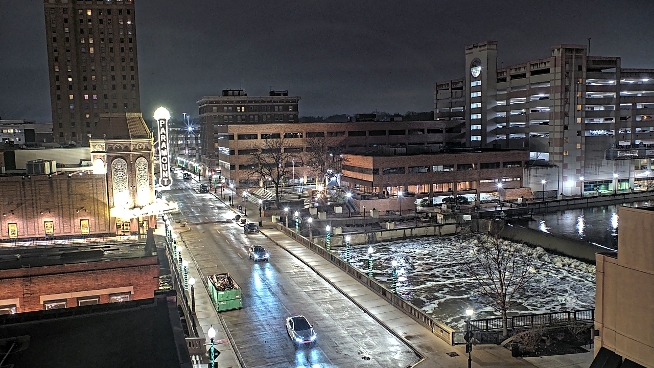 Thumbnail for current weather camera view from City of Aurora IL in Aurora, Illinois