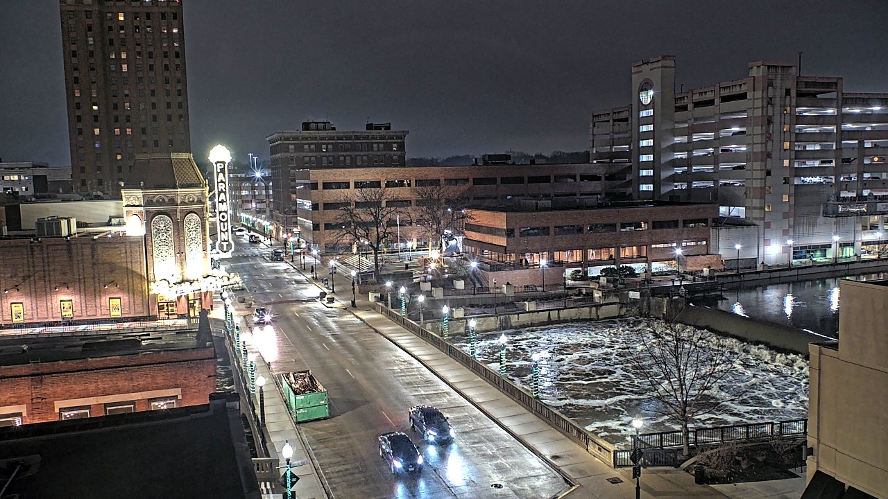Thumbnail for current weather camera view from City of Aurora IL in Aurora, Illinois
