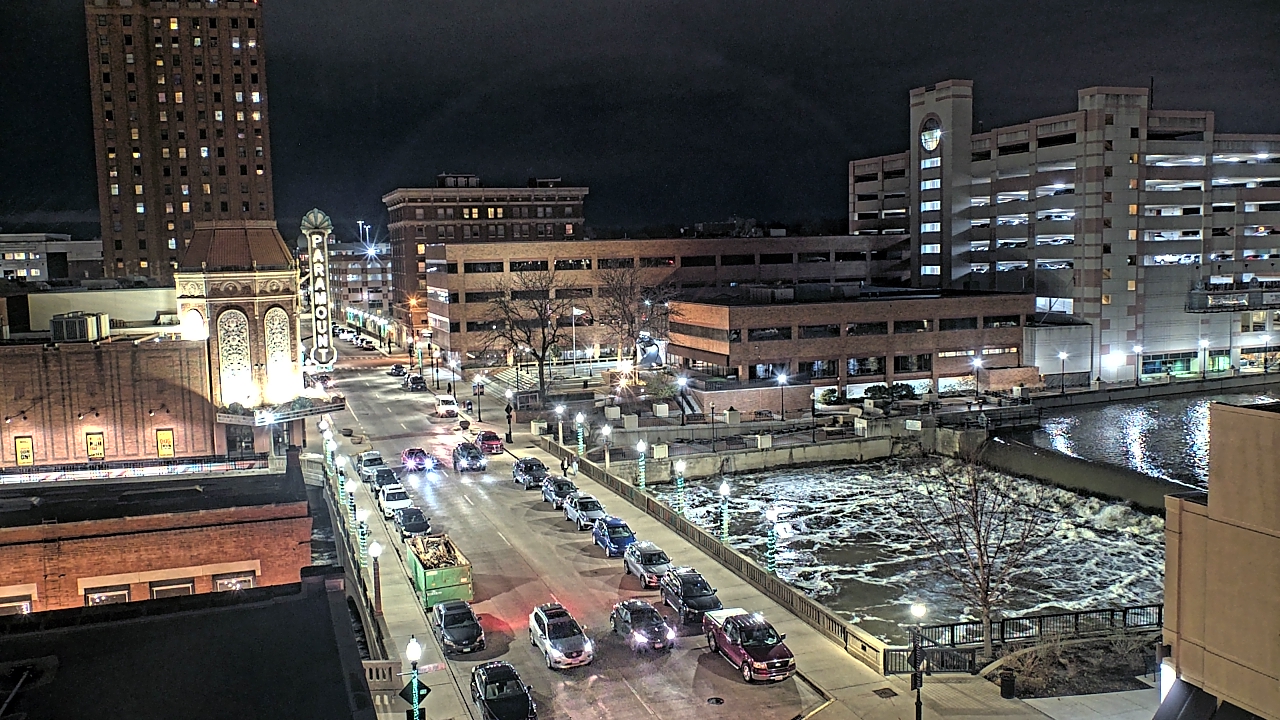 Thumbnail for current weather camera view from City of Aurora IL in Aurora, Illinois