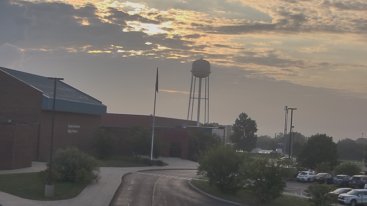 Thumbnail for current weather camera view from South Dearborn Cmty Sch Dist in Aurora, Indiana