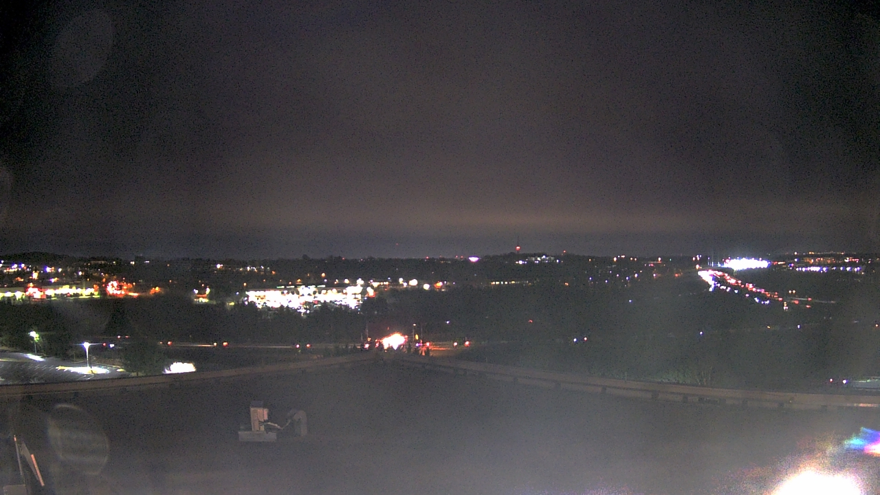 Thumbnail for current weather camera view from EarthNetworks Headquarters in Germantown, Maryland