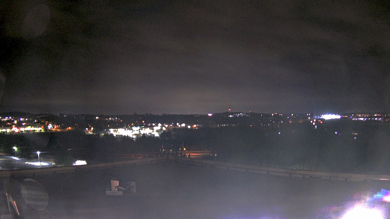 Thumbnail for current weather camera view from EarthNetworks Headquarters in Germantown, Maryland