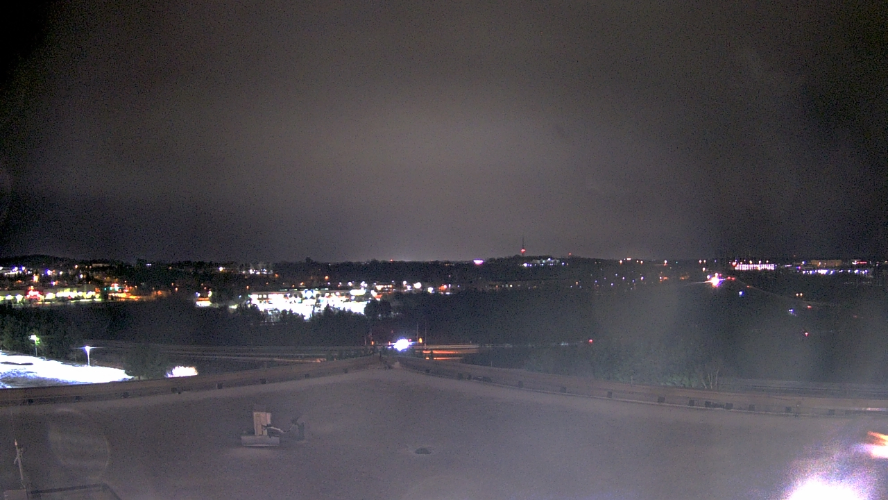 Thumbnail for current weather camera view from EarthNetworks Headquarters in Germantown, Maryland