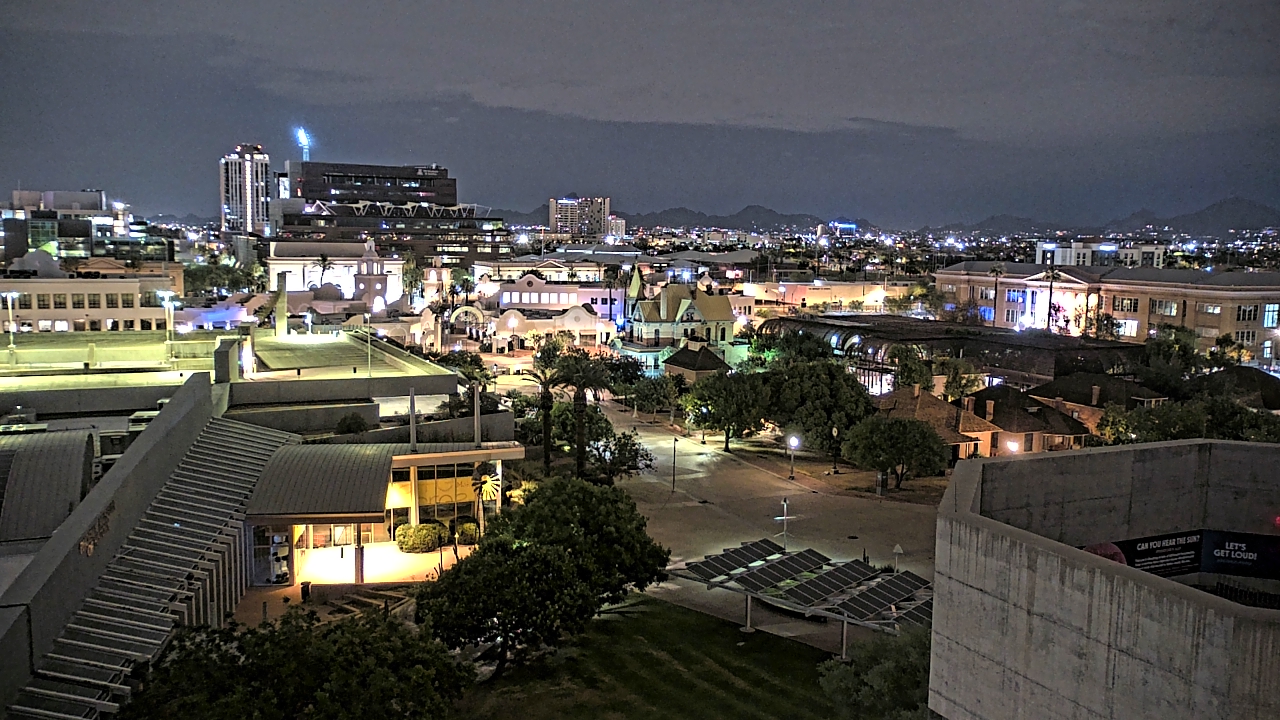 Thumbnail for current weather camera view from Arizona Science Center in Phoenix, Arizona
