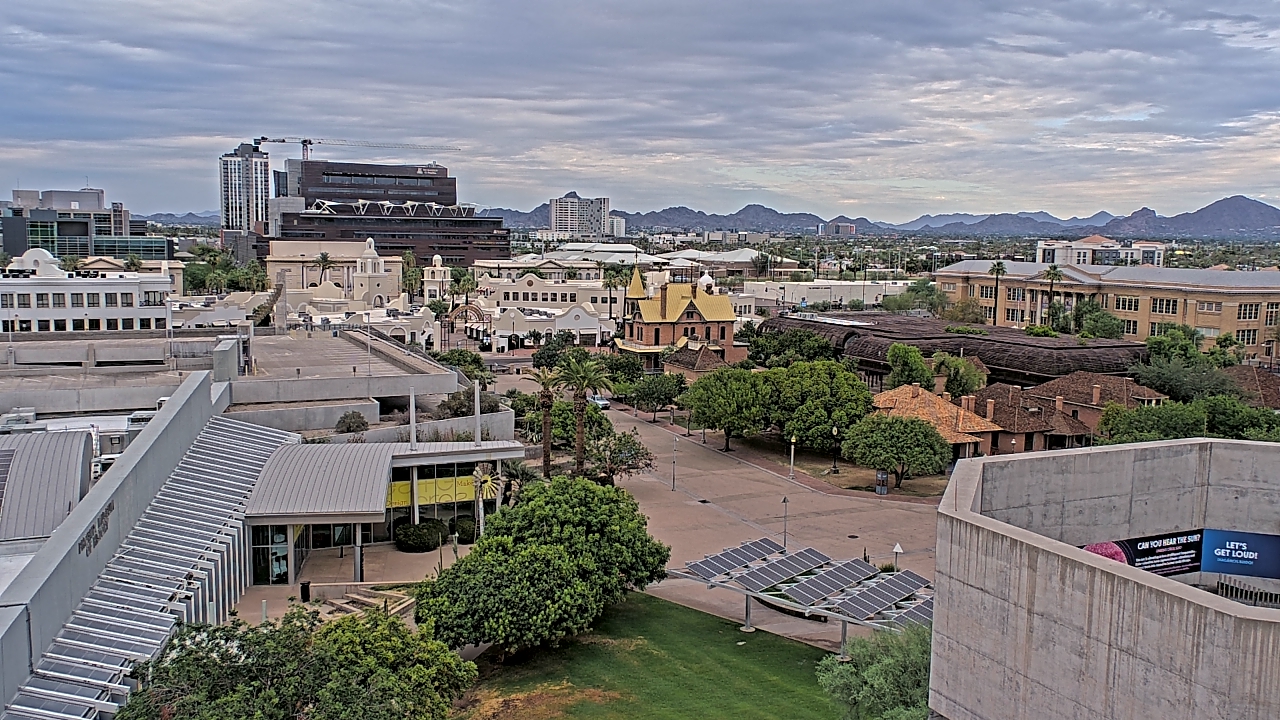 Thumbnail for current weather camera view from Arizona Science Center in Phoenix, Arizona