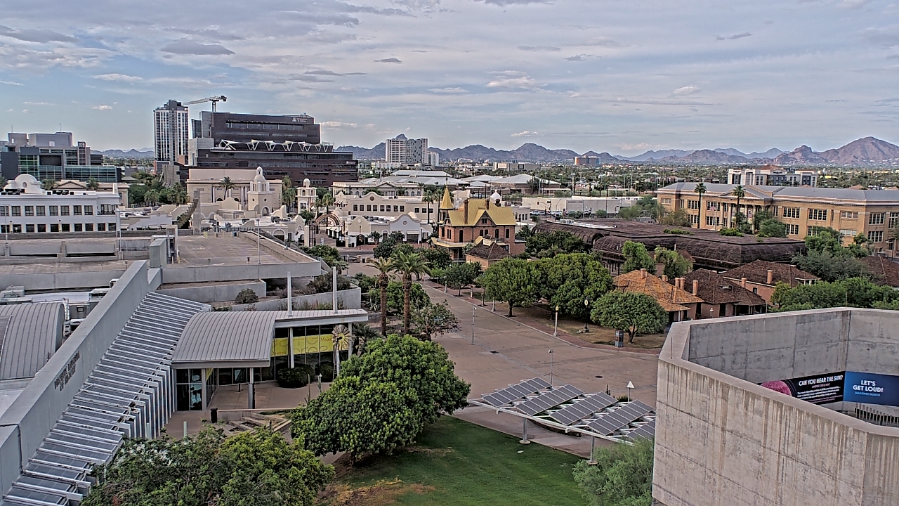 Thumbnail for current weather camera view from Arizona Science Center in Phoenix, Arizona