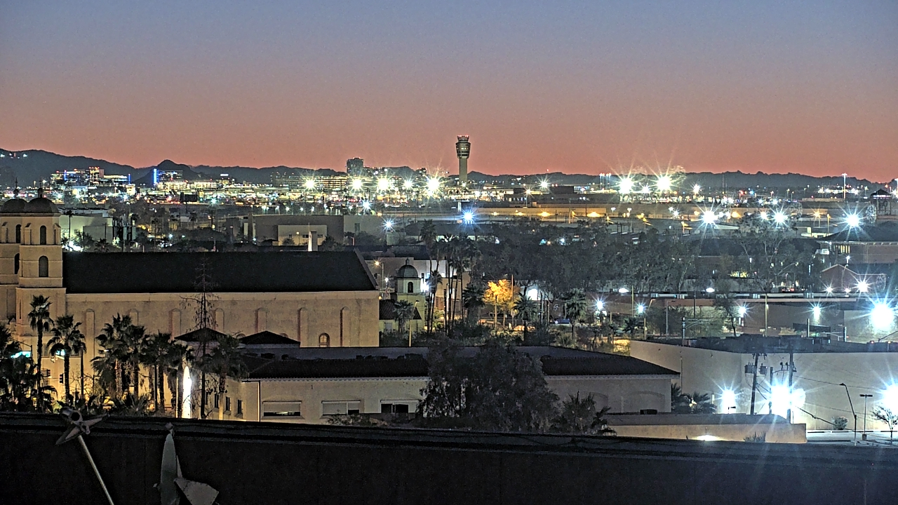 Thumbnail for current weather camera view from Arizona Science Center in Phoenix, Arizona