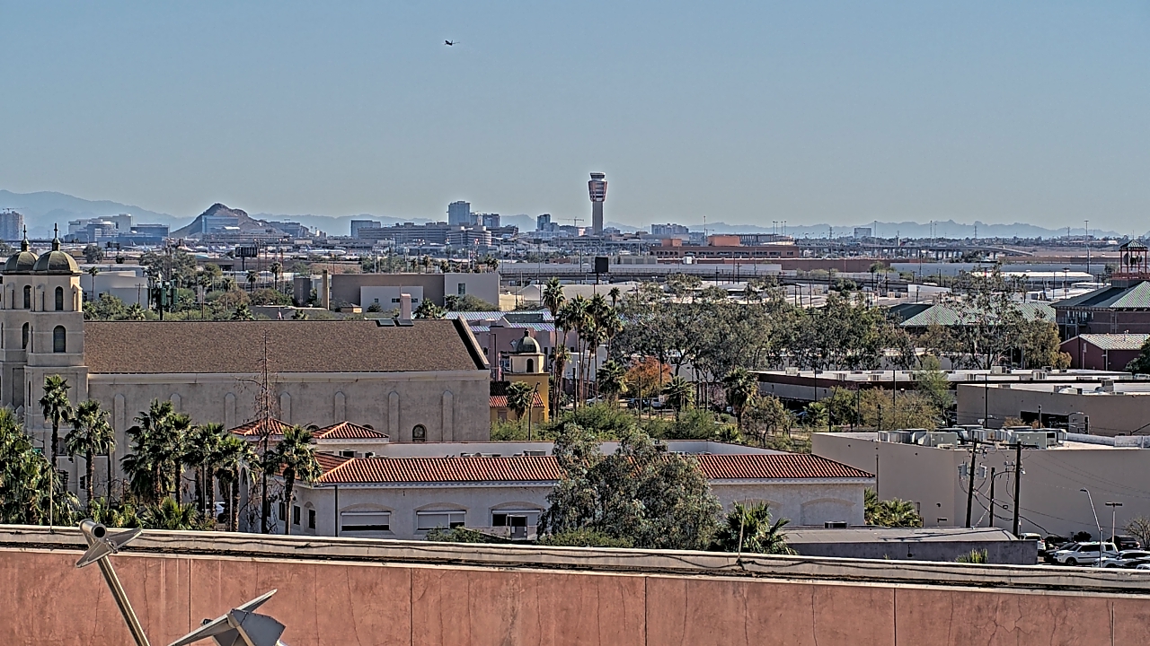 Thumbnail for current weather camera view from Arizona Science Center in Phoenix, Arizona