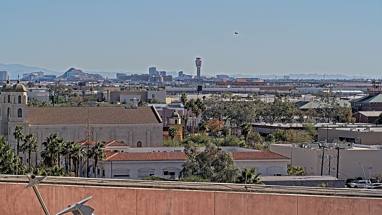 Thumbnail for current weather camera view from Arizona Science Center in Phoenix, Arizona