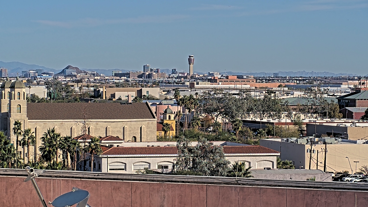 Thumbnail for current weather camera view from Arizona Science Center in Phoenix, Arizona