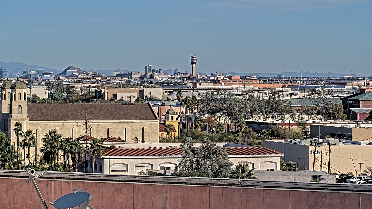 Thumbnail for current weather camera view from Arizona Science Center in Phoenix, Arizona