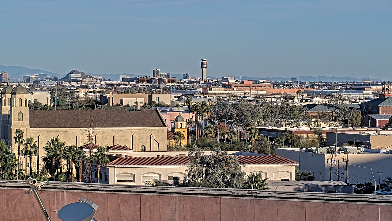 Thumbnail for current weather camera view from Arizona Science Center in Phoenix, Arizona