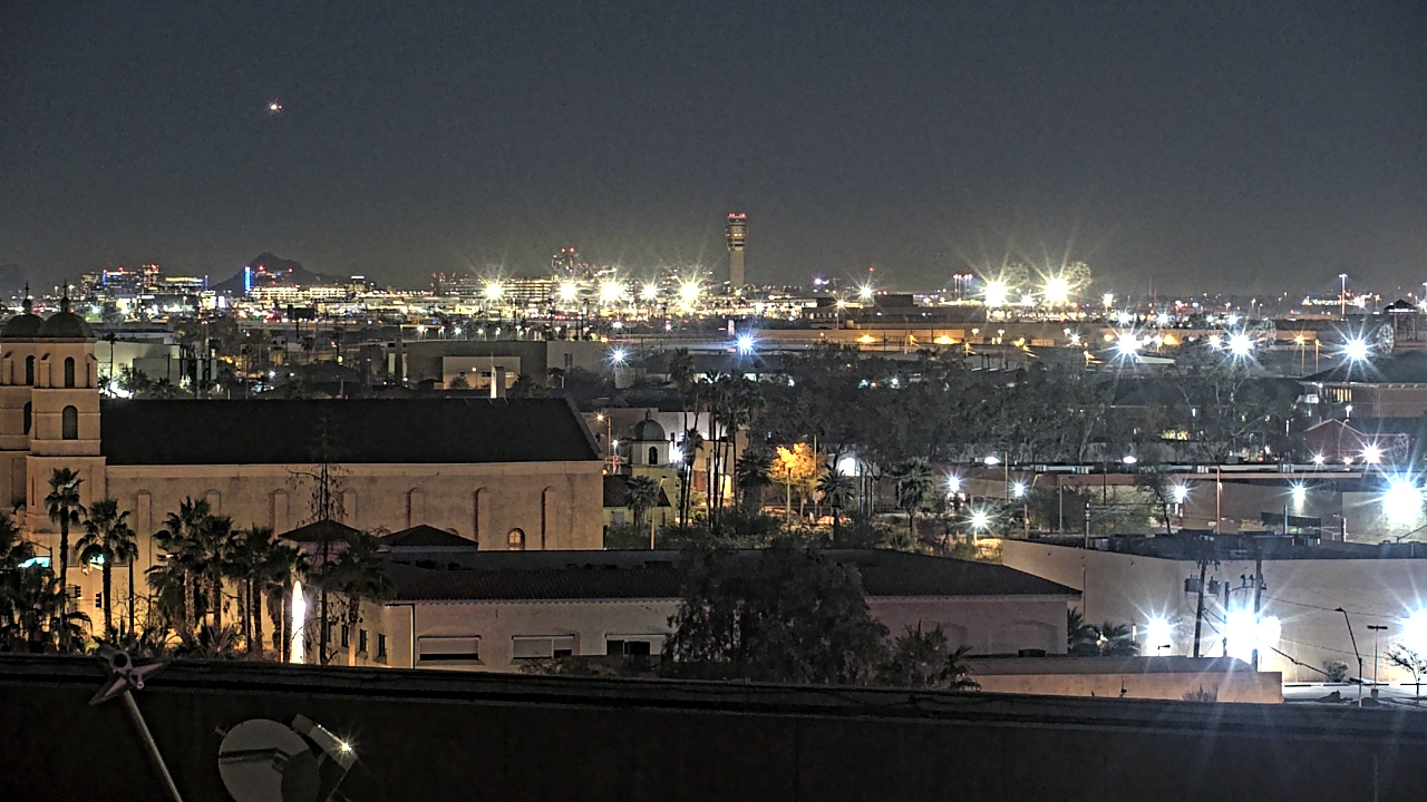 Thumbnail for current weather camera view from Arizona Science Center in Phoenix, Arizona
