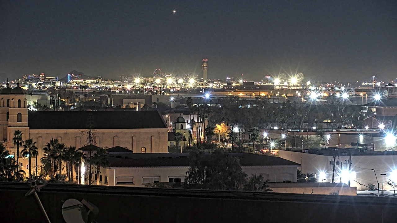 Thumbnail for current weather camera view from Arizona Science Center in Phoenix, Arizona