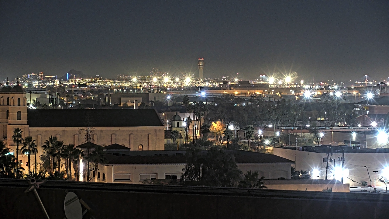 Thumbnail for current weather camera view from Arizona Science Center in Phoenix, Arizona