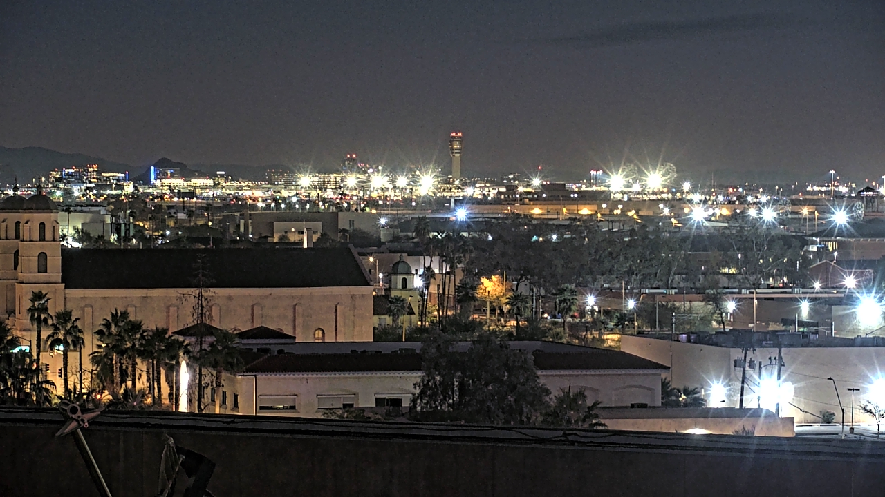 Thumbnail for current weather camera view from Arizona Science Center in Phoenix, Arizona
