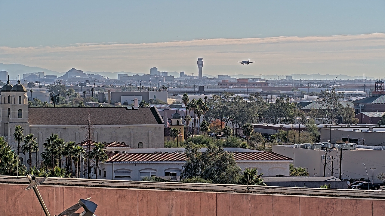 Thumbnail for current weather camera view from Arizona Science Center in Phoenix, Arizona