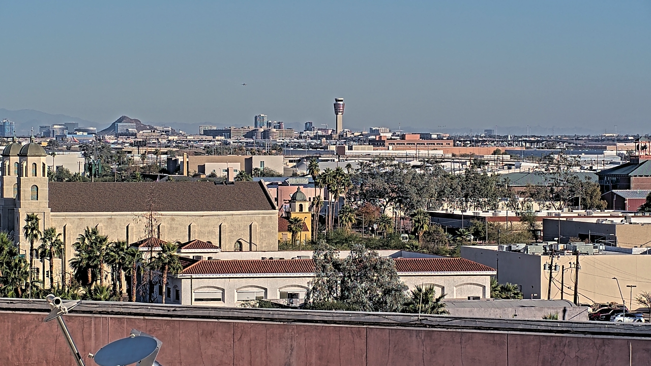 Thumbnail for current weather camera view from Arizona Science Center in Phoenix, Arizona