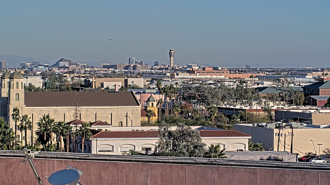 Thumbnail for current weather camera view from Arizona Science Center in Phoenix, Arizona
