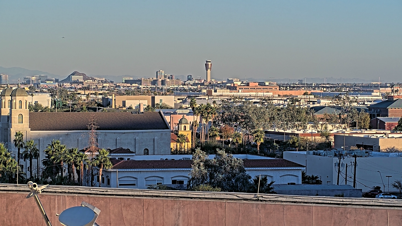 Thumbnail for current weather camera view from Arizona Science Center in Phoenix, Arizona