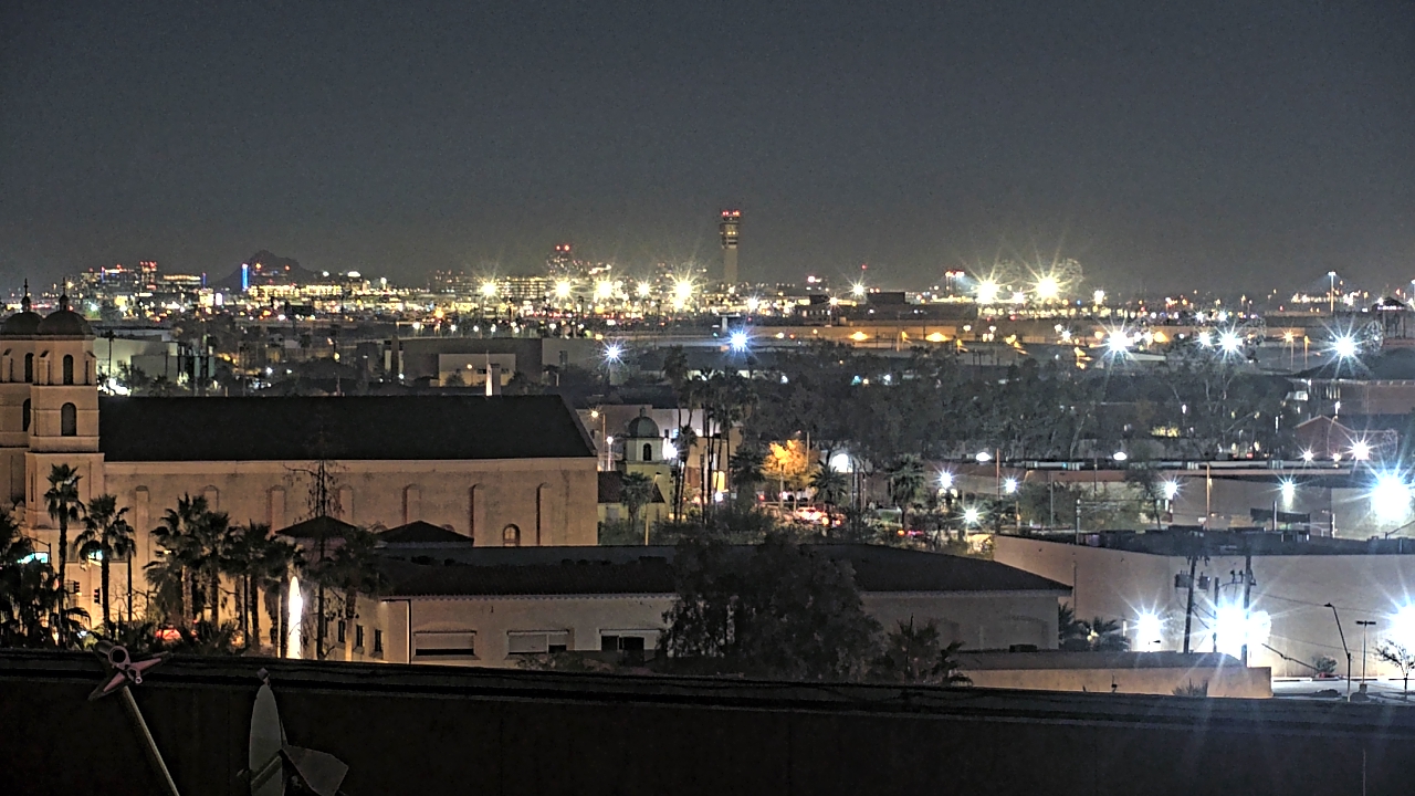 Thumbnail for current weather camera view from Arizona Science Center in Phoenix, Arizona