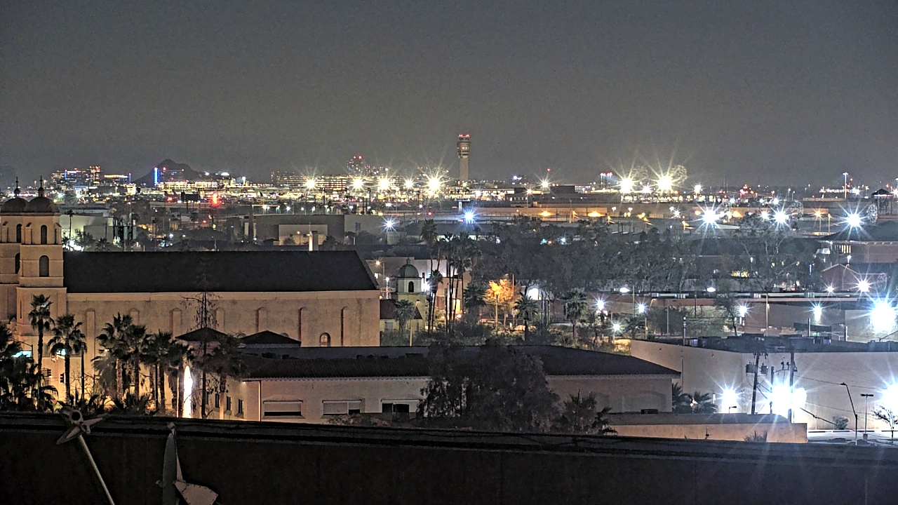 Thumbnail for current weather camera view from Arizona Science Center in Phoenix, Arizona