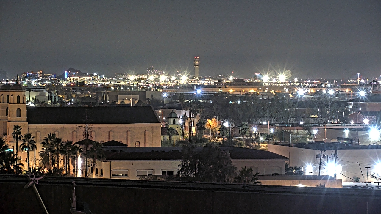 Thumbnail for current weather camera view from Arizona Science Center in Phoenix, Arizona