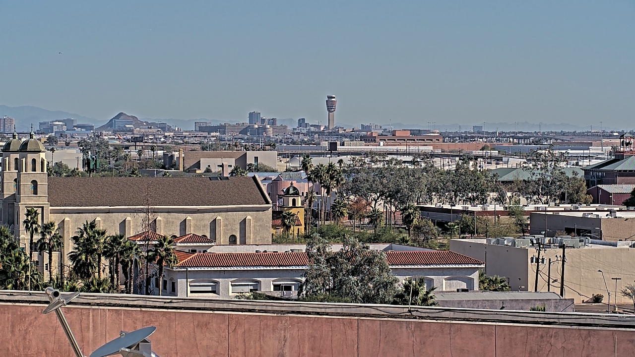 Thumbnail for current weather camera view from Arizona Science Center in Phoenix, Arizona