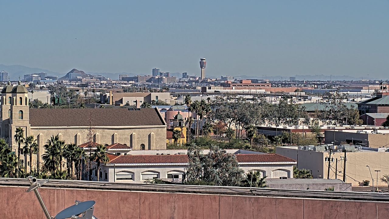 Thumbnail for current weather camera view from Arizona Science Center in Phoenix, Arizona