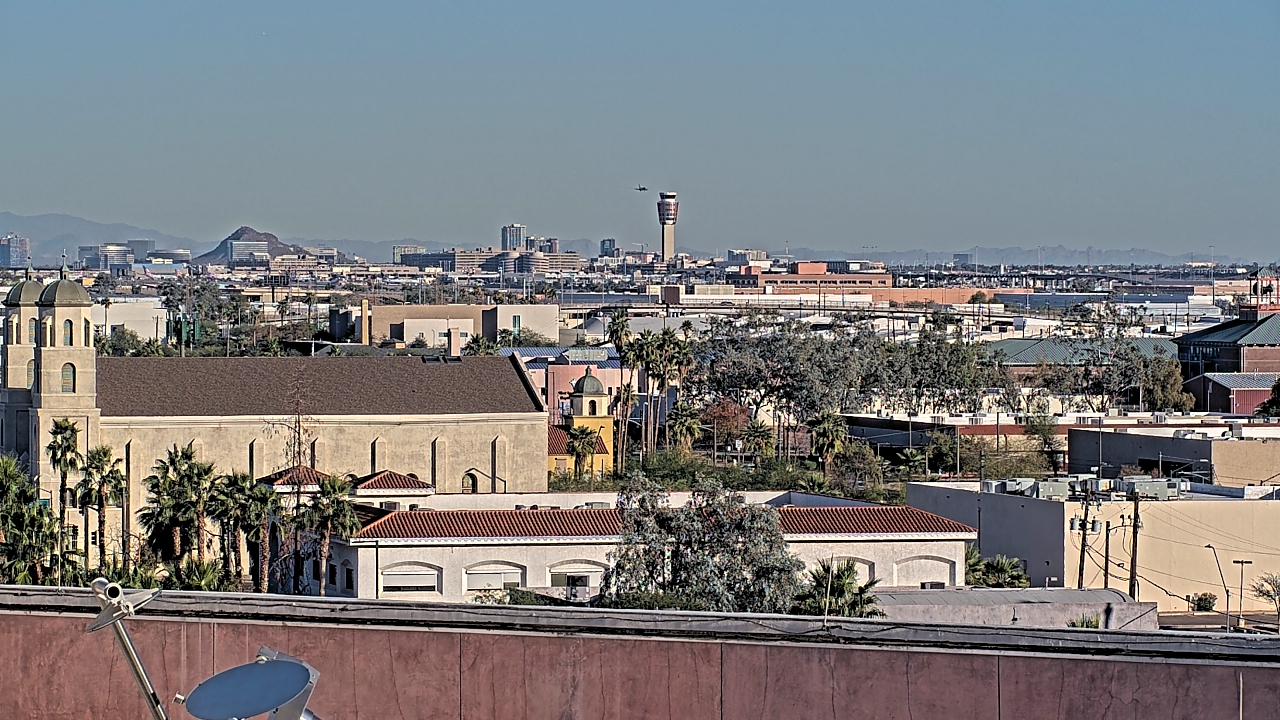 Thumbnail for current weather camera view from Arizona Science Center in Phoenix, Arizona