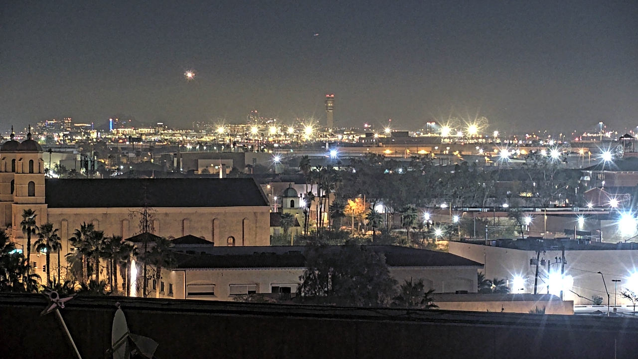 Thumbnail for current weather camera view from Arizona Science Center in Phoenix, Arizona