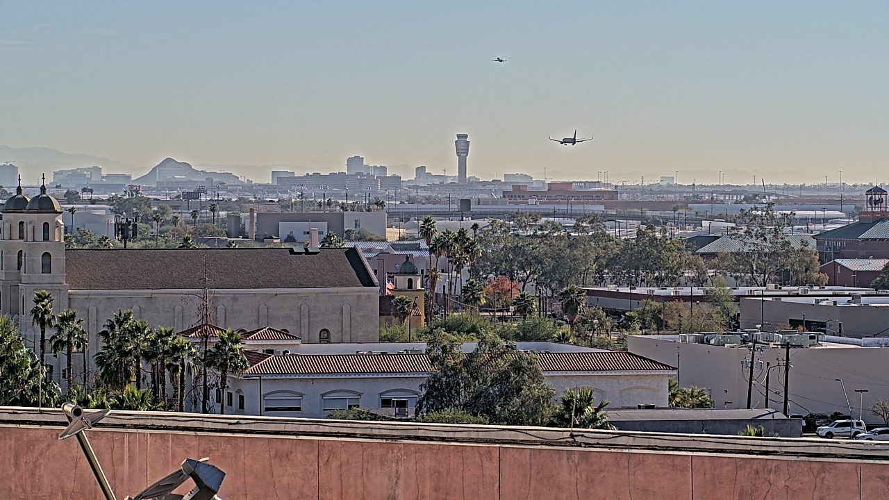 Thumbnail for current weather camera view from Arizona Science Center in Phoenix, Arizona