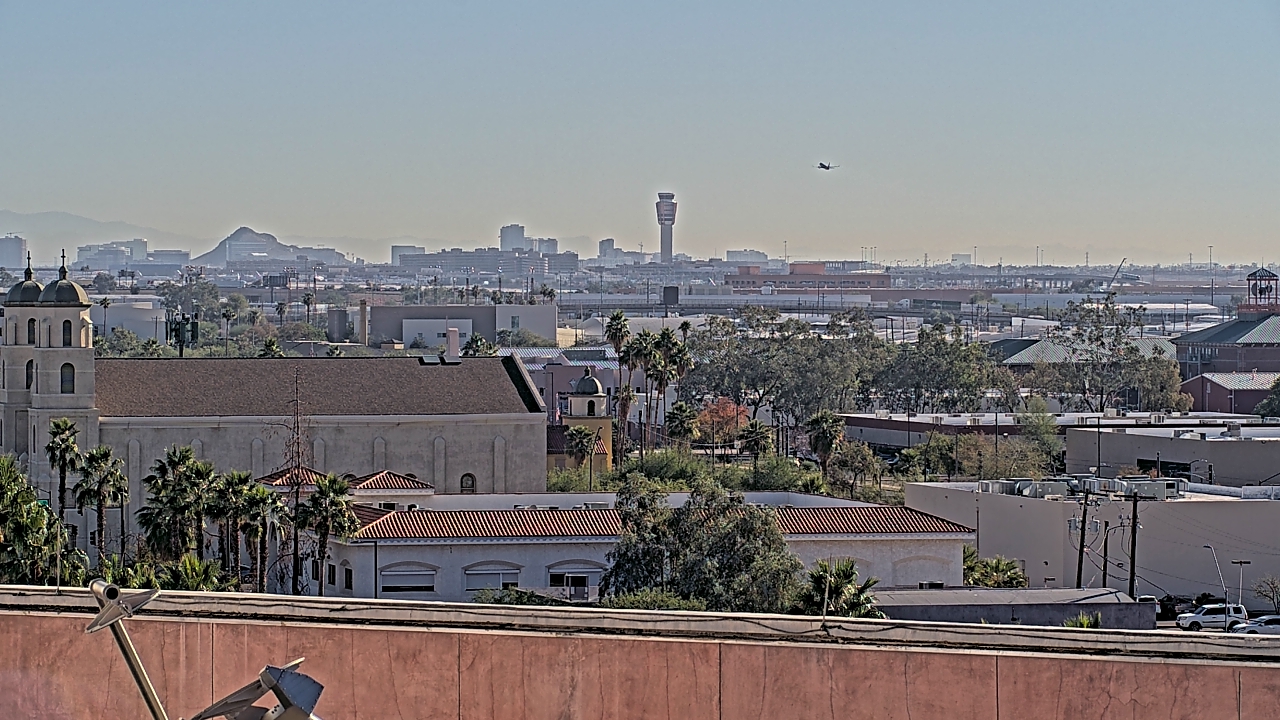 Thumbnail for current weather camera view from Arizona Science Center in Phoenix, Arizona