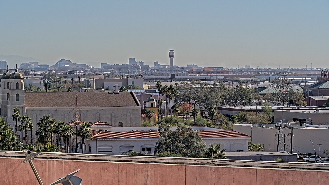 Thumbnail for current weather camera view from Arizona Science Center in Phoenix, Arizona