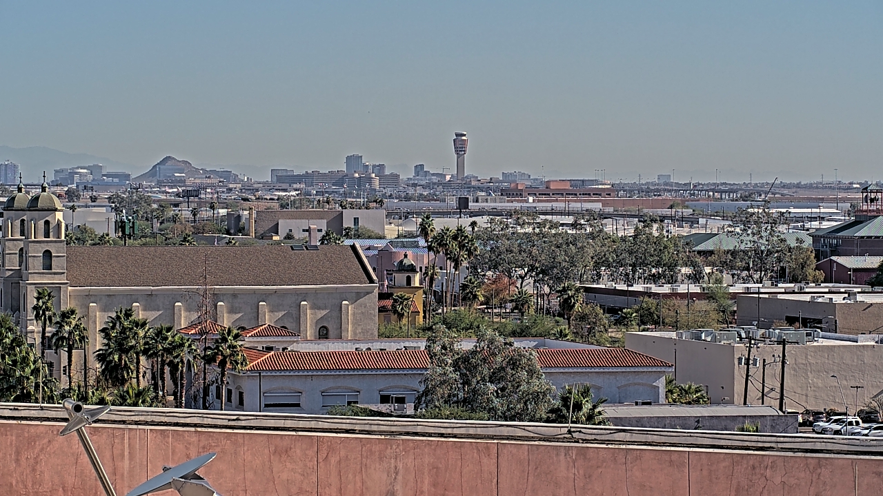 Thumbnail for current weather camera view from Arizona Science Center in Phoenix, Arizona