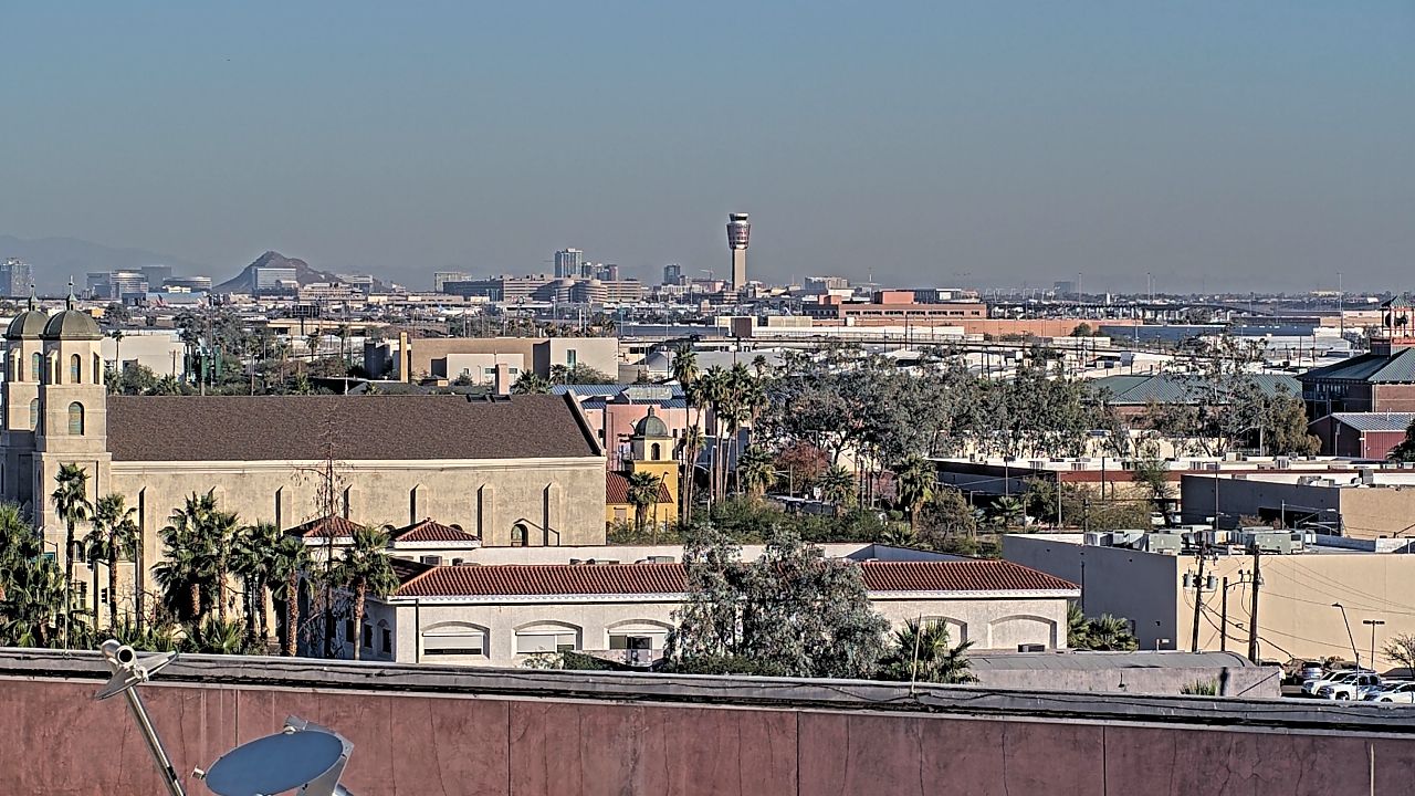 Thumbnail for current weather camera view from Arizona Science Center in Phoenix, Arizona