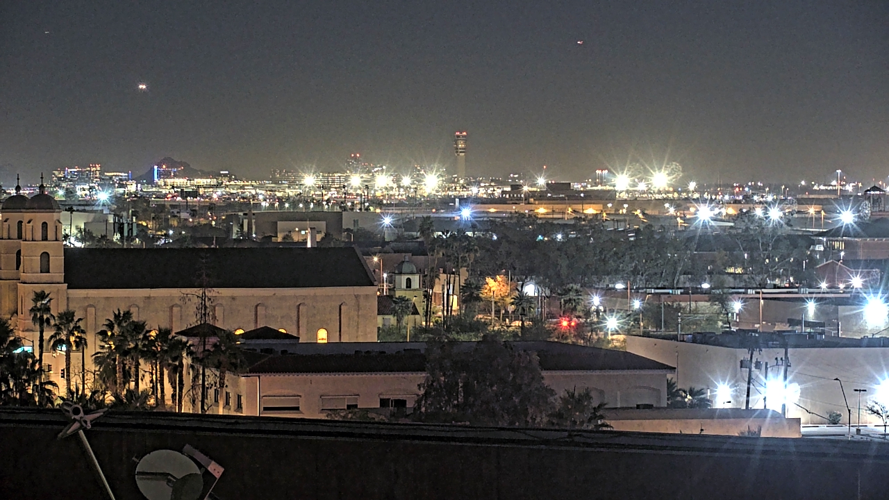 Thumbnail for current weather camera view from Arizona Science Center in Phoenix, Arizona