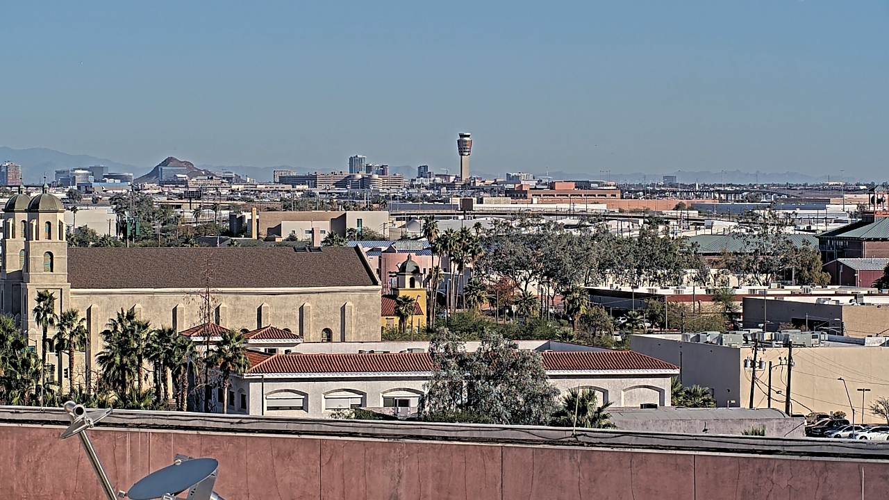 Thumbnail for current weather camera view from Arizona Science Center in Phoenix, Arizona