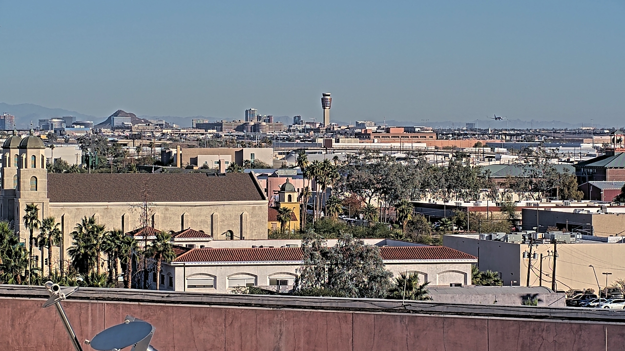 Thumbnail for current weather camera view from Arizona Science Center in Phoenix, Arizona