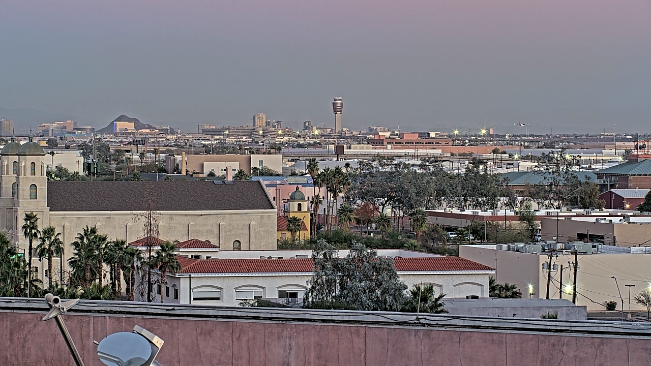 Thumbnail for current weather camera view from Arizona Science Center in Phoenix, Arizona