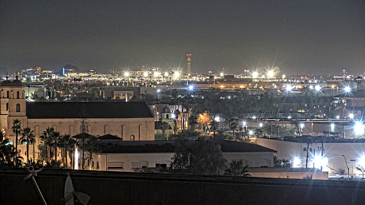 Thumbnail for current weather camera view from Arizona Science Center in Phoenix, Arizona